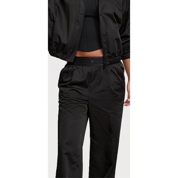 🔥Victoria’s Secret Lux Glossy black elastic waist, super soft wide leg pants wi - Picture 7 of 10